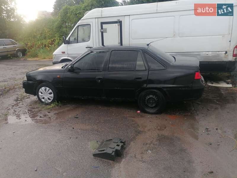 Седан Daewoo Nexia 2012 в Виннице