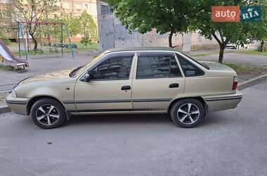 Седан Daewoo Nexia 2007 в 