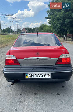 Седан Daewoo Nexia 2007 в 
