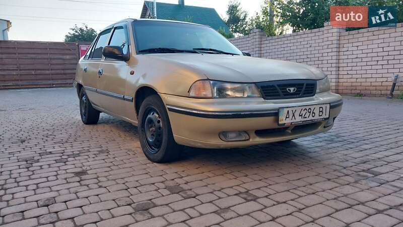 Седан Daewoo Nexia 2008 в Харькове