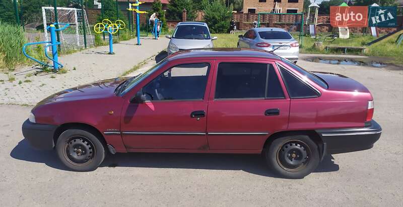 Седан Daewoo Nexia 2007 в Ровно