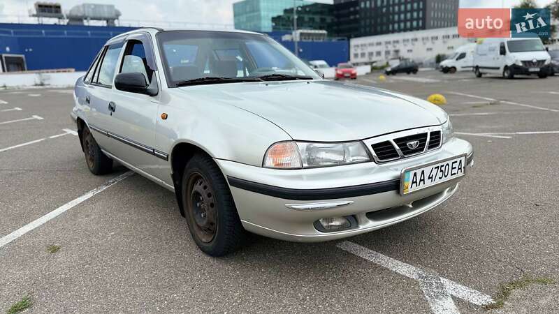 Седан Daewoo Nexia 2007 в Києві