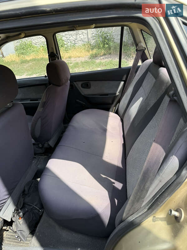 Седан Daewoo Nexia 2011 в Днепре