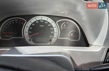 Седан Daewoo Nexia 2011 в 
