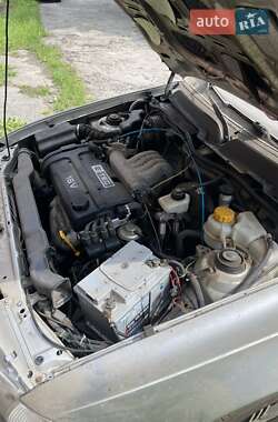 Седан Daewoo Nexia 2008 в 
