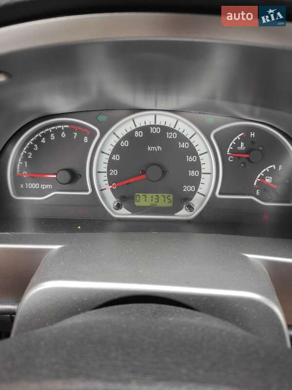 Седан Daewoo Nexia 2009 в Олександрії
