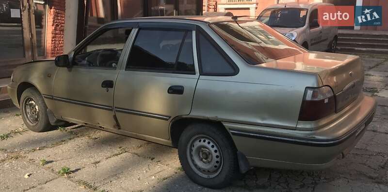Седан Daewoo Nexia 2005 в Одессе