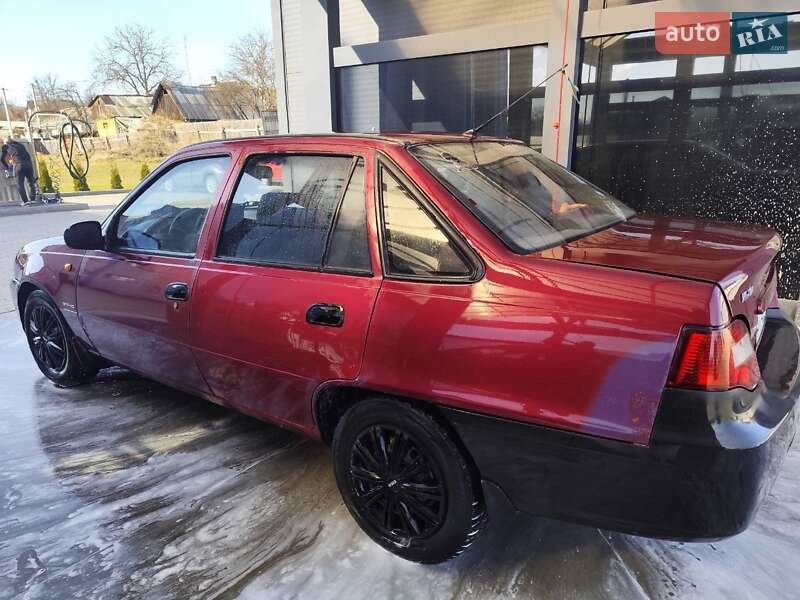 Седан Daewoo Nexia 2008 в Малине