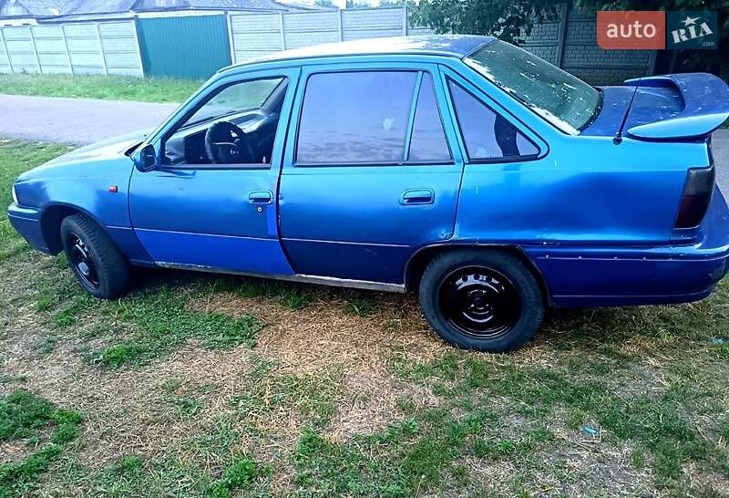Седан Daewoo Nexia 1996 в Черкассах