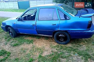 Седан Daewoo Nexia 1996 в 