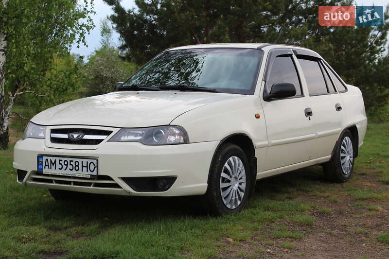 Седан Daewoo Nexia 2012 в Коростене фото 40 Седан Daewoo Nexia 2012 в Коростене