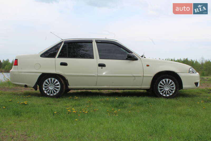 Седан Daewoo Nexia 2012 в Коростене фото 15 Седан Daewoo Nexia 2012 в Коростене