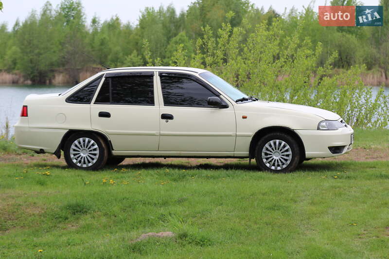 Седан Daewoo Nexia 2012 в Коростене фото 17 Седан Daewoo Nexia 2012 в Коростене