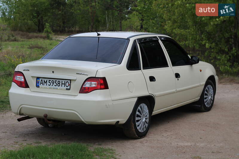 Седан Daewoo Nexia 2012 в Коростене фото 51 Седан Daewoo Nexia 2012 в Коростене