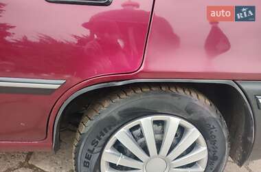 Седан Daewoo Nexia 2007 в 