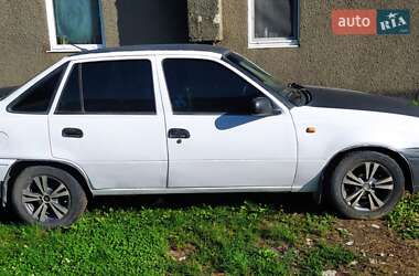 Седан Daewoo Nexia 2006 в 