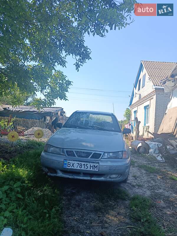 Седан Daewoo Nexia 1995 в 