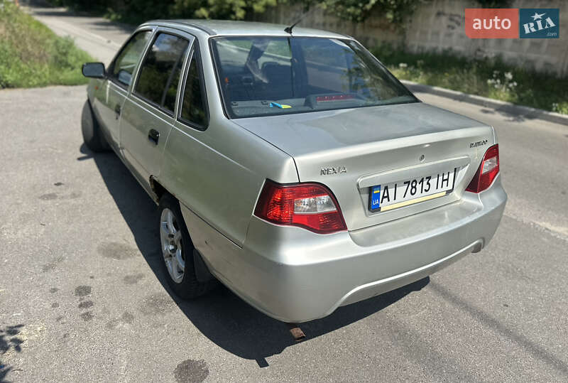 Седан Daewoo Nexia 2008 в Киеве