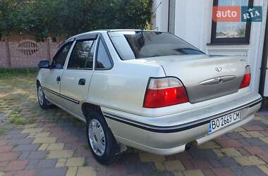 Седан Daewoo Nexia 2008 в 