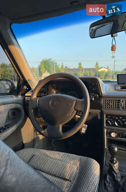Седан Daewoo Nexia 2007 в 