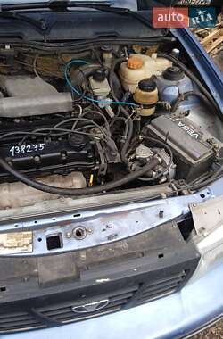 Седан Daewoo Nexia 2008 в 