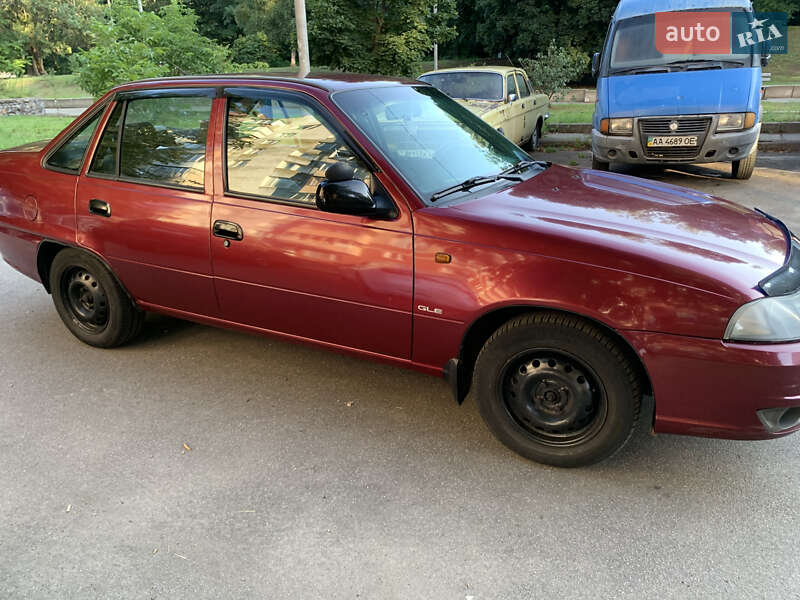 Седан Daewoo Nexia 2008 в Киеве фото 10 Седан Daewoo Nexia 2008 в Киеве