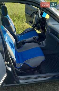 Седан Daewoo Nexia 2008 в 