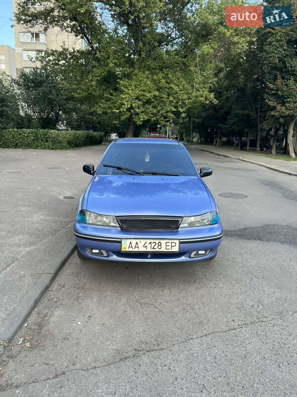 Седан Daewoo Nexia 2008 в 