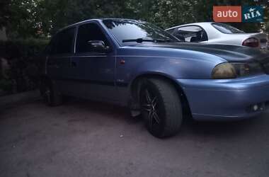 Седан Daewoo Nexia 2008 в 