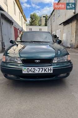 Седан Daewoo Nexia 1997 в Києві