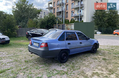 Седан Daewoo Nexia 2009 в 