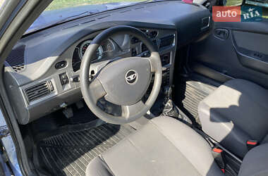 Седан Daewoo Nexia 2009 в 