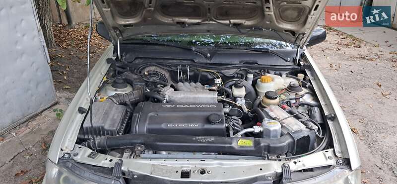 Седан Daewoo Nexia 2008 в Киеве