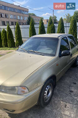 Седан Daewoo Nexia 2008 в 
