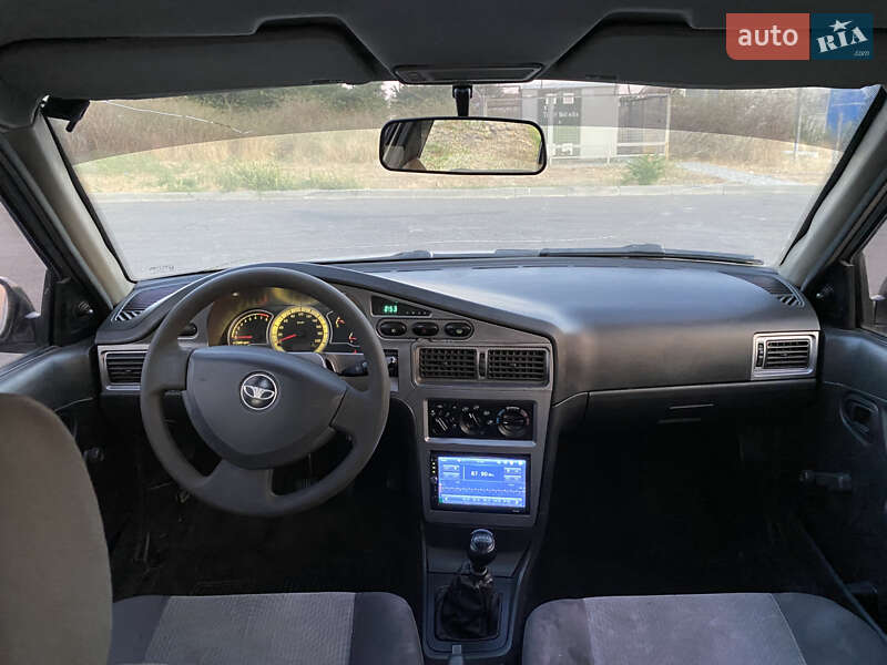 Седан Daewoo Nexia 2012 в Коблевому