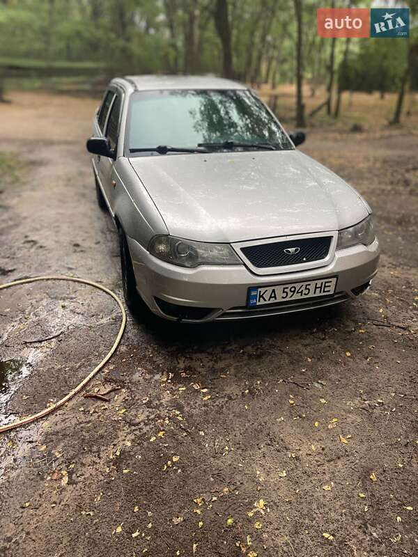 Daewoo Nexia 2010