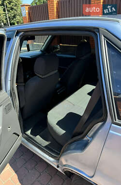 Седан Daewoo Nexia 2010 в 