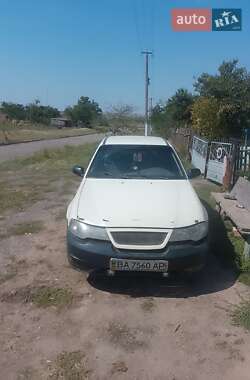 Седан Daewoo Nexia 2008 в Новом Буге