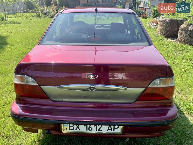 Седан Daewoo Nexia 2007 в Волочиске