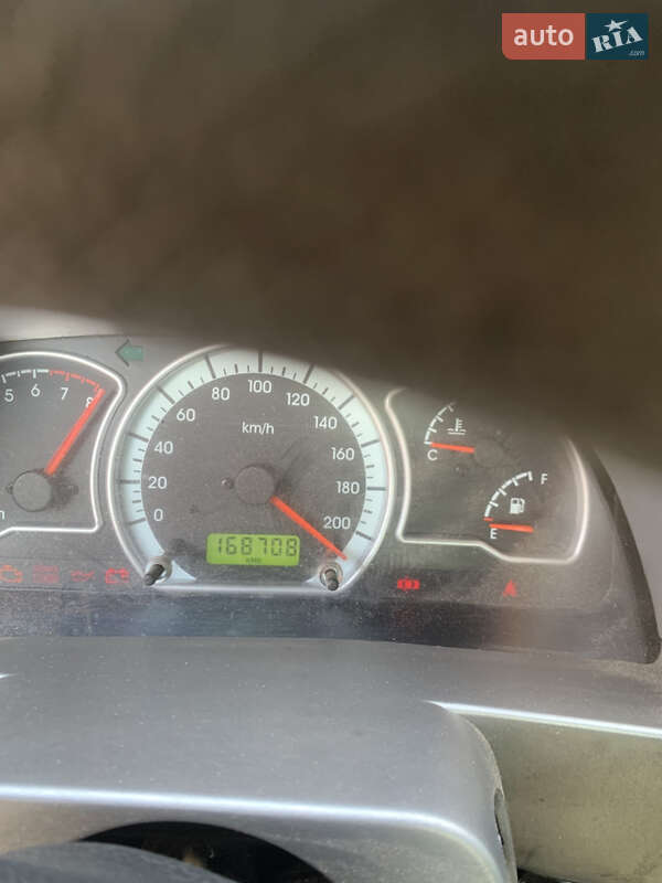 Седан Daewoo Nexia 2012 в Квасилове