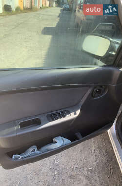 Седан Daewoo Nexia 2012 в 