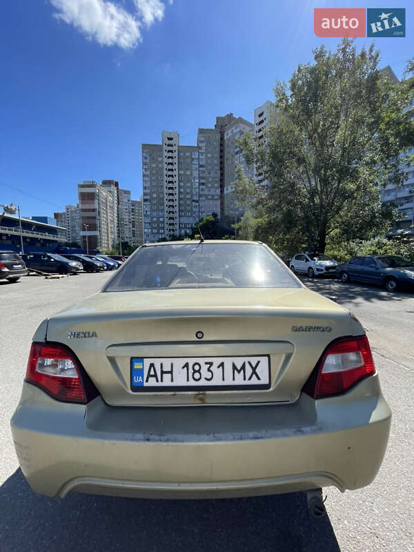 Седан Daewoo Nexia 2010 в Киеве фото 5 Седан Daewoo Nexia 2010 в Киеве