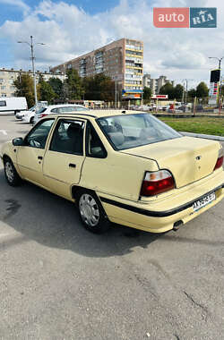 Седан Daewoo Nexia 2008 в 