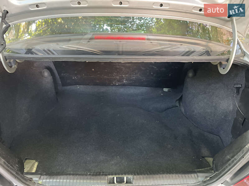 Седан Daewoo Nexia 2011 в Умани