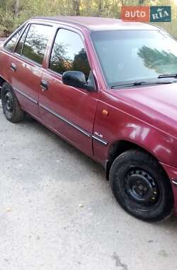Седан Daewoo Nexia 2005 в 