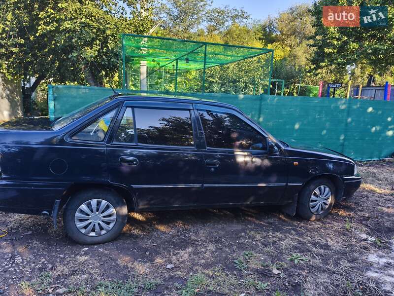 Седан Daewoo Nexia 2007 в 