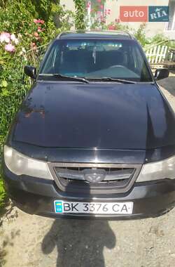Седан Daewoo Nexia 2008 в Корце