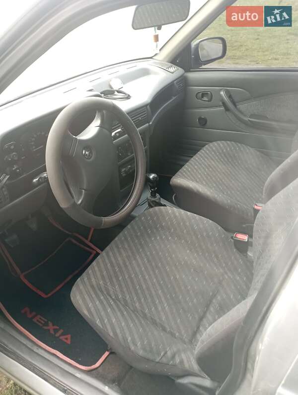 Седан Daewoo Nexia 2005 в Ровно фото 5 Седан Daewoo Nexia 2005 в Ровно