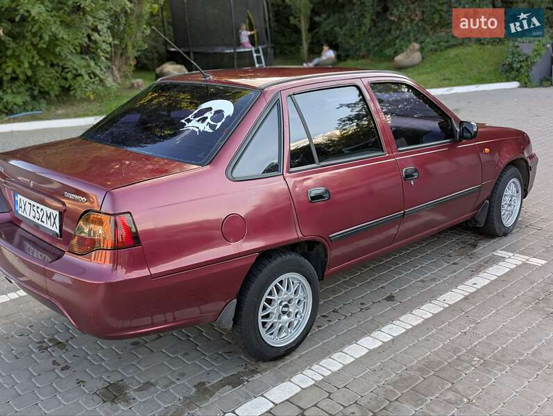 Седан Daewoo Nexia 2008 в Харкові