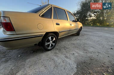 Седан Daewoo Nexia 2007 в 
